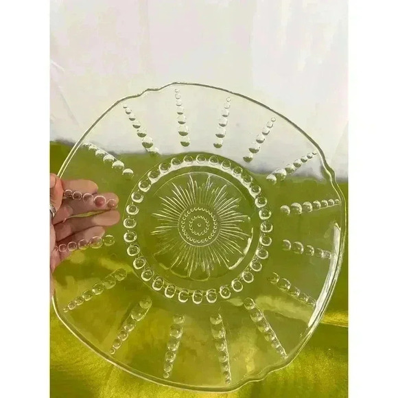 VTG Clear Pressed Glass Dots Bubbles 11" Rounded Square Dinner Plate - Picture 5 of 9